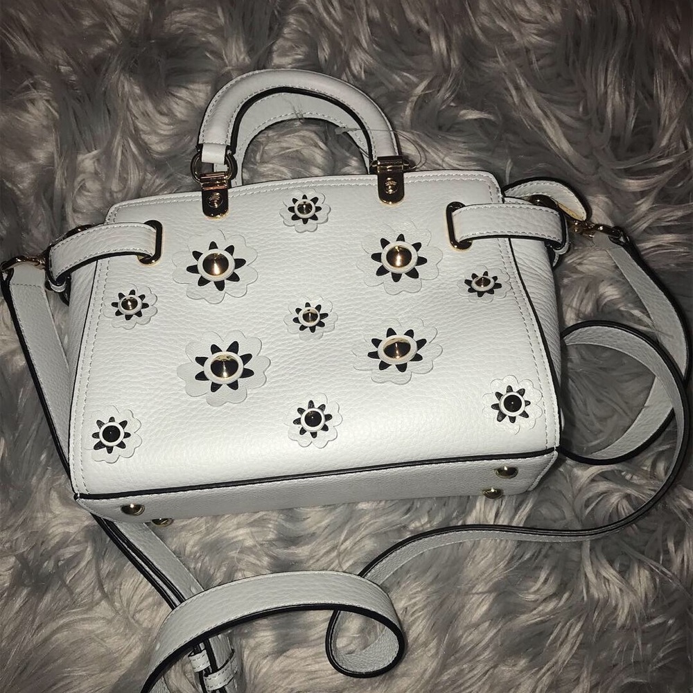 Small juicy couture crossbody bag